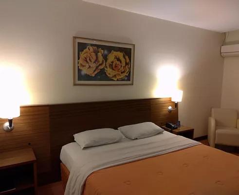 Master Plaza Hotel Barbacena Extérieur photo