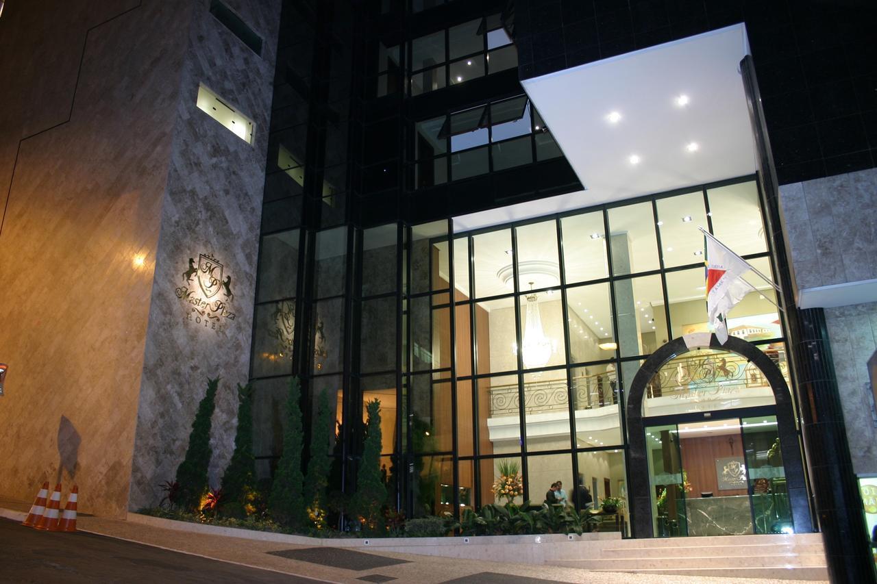 Master Plaza Hotel Barbacena Extérieur photo